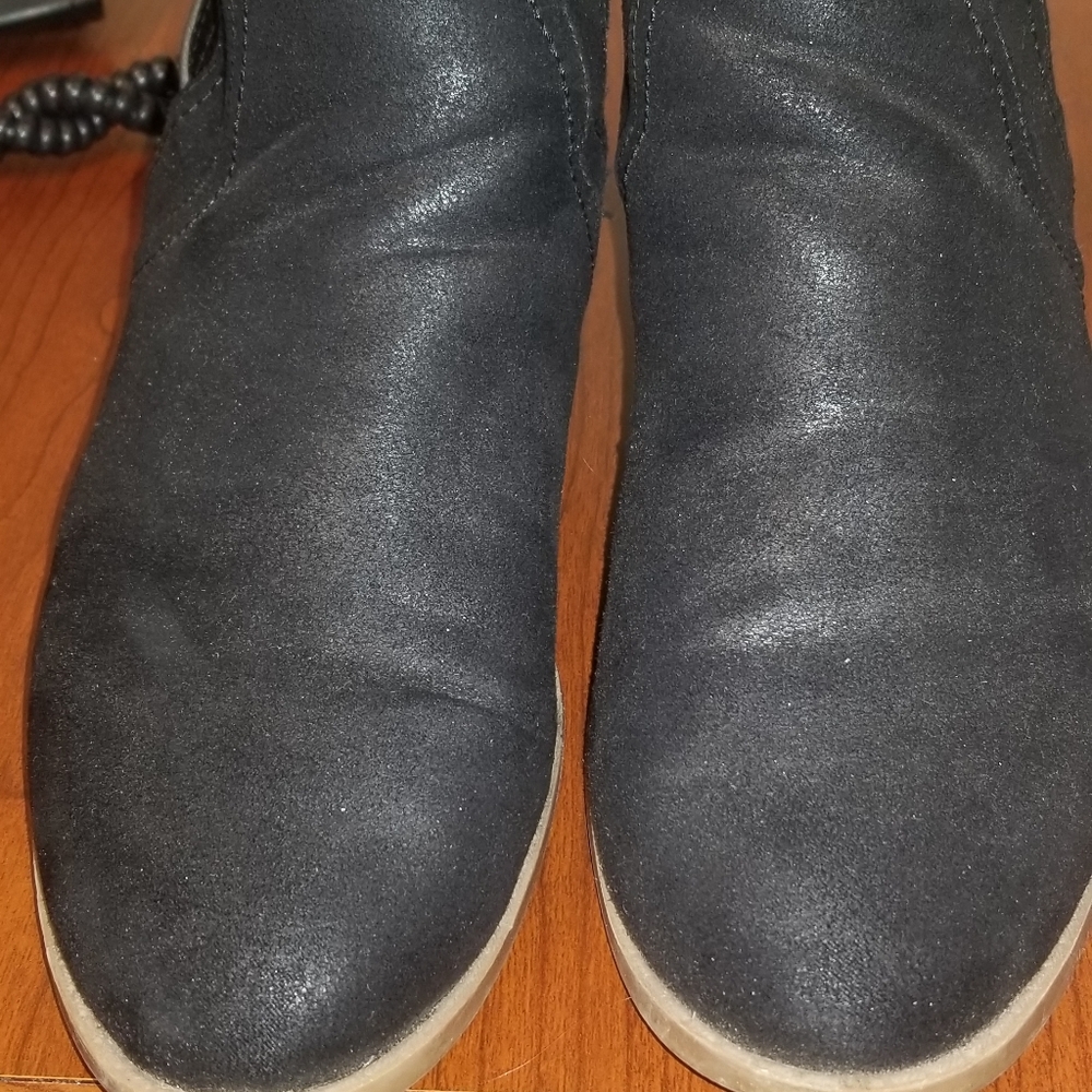 GUC Fergalicious Women's Banger Cut out Black Booties - Picture 5 of 8